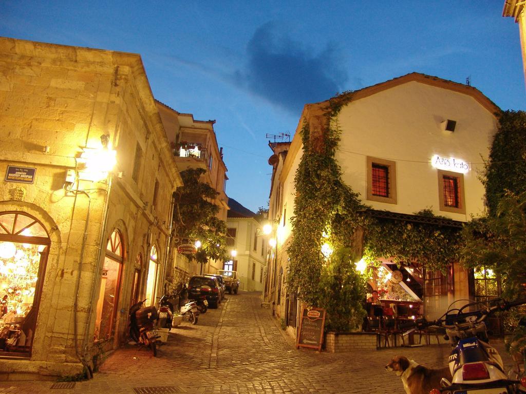 Guesthouse Xenios Zeus Stavroupoli Exterior foto