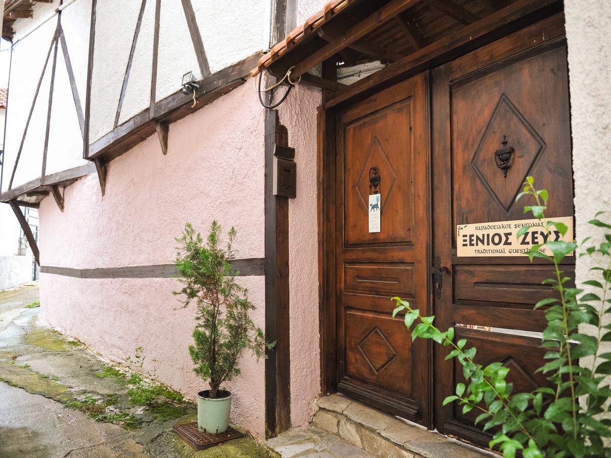 Guesthouse Xenios Zeus Stavroupoli Exterior foto