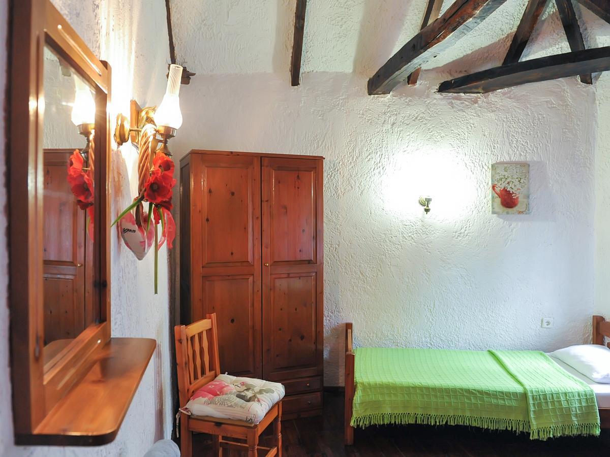 Guesthouse Xenios Zeus Stavroupoli Exterior foto