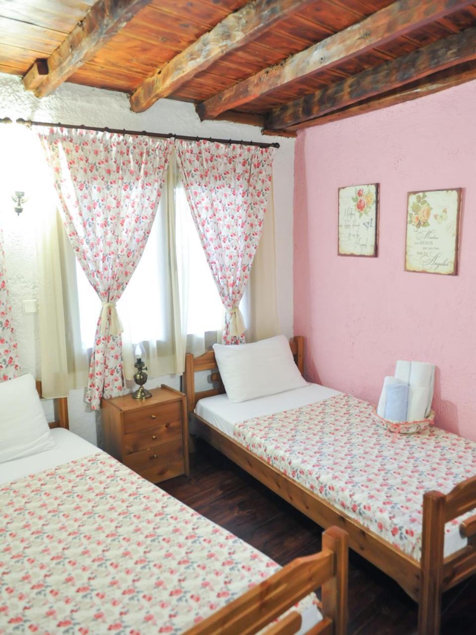 Guesthouse Xenios Zeus Stavroupoli Exterior foto