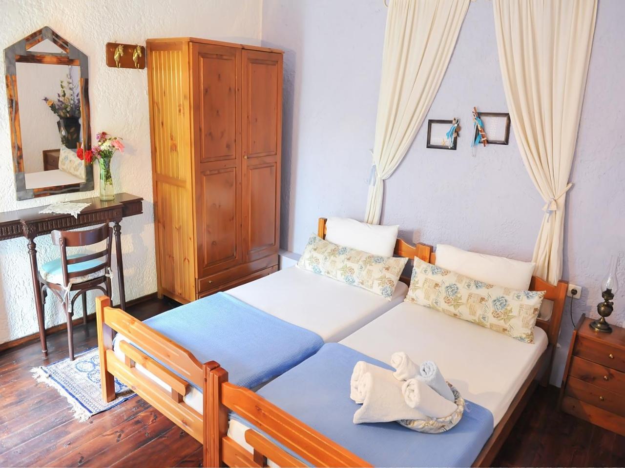 Guesthouse Xenios Zeus Stavroupoli Exterior foto